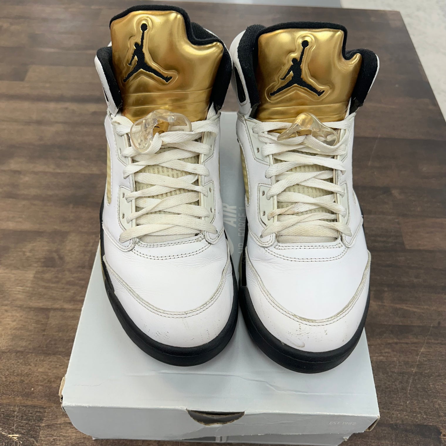 Gold Medal Jordan 5 Retro (USED, Replacement Box)
