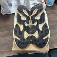 Analog Yeezy 700 (USED,No Box)