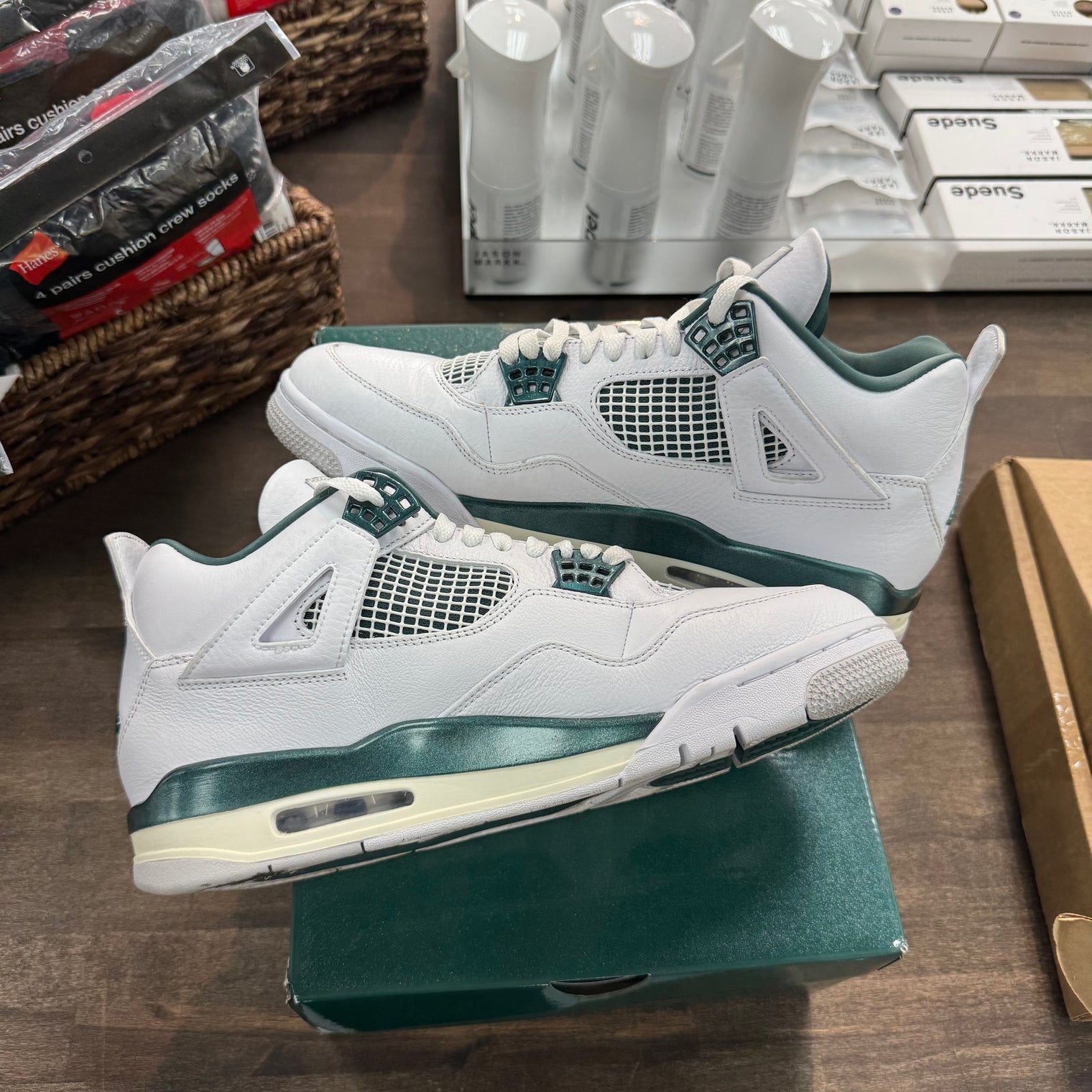 Oxidized Green Jordan 4 (USED)