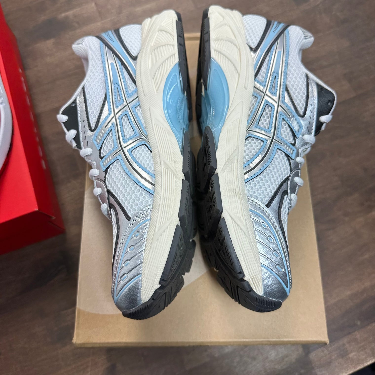 White Pure Silver Asics Gel-2160 (USED)