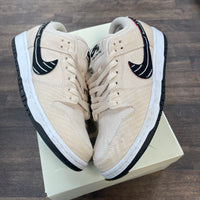 Albino & Preto Nike SB Dunk Low (USED)