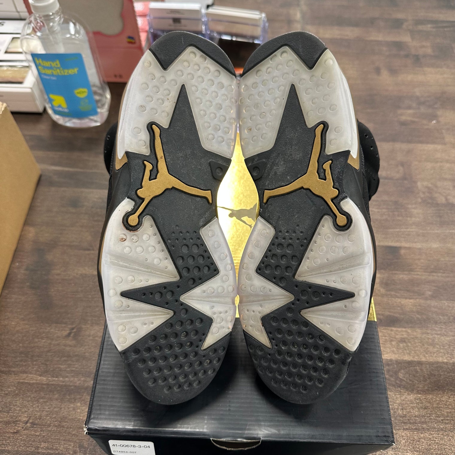 DMP Jordan 6 (USED)