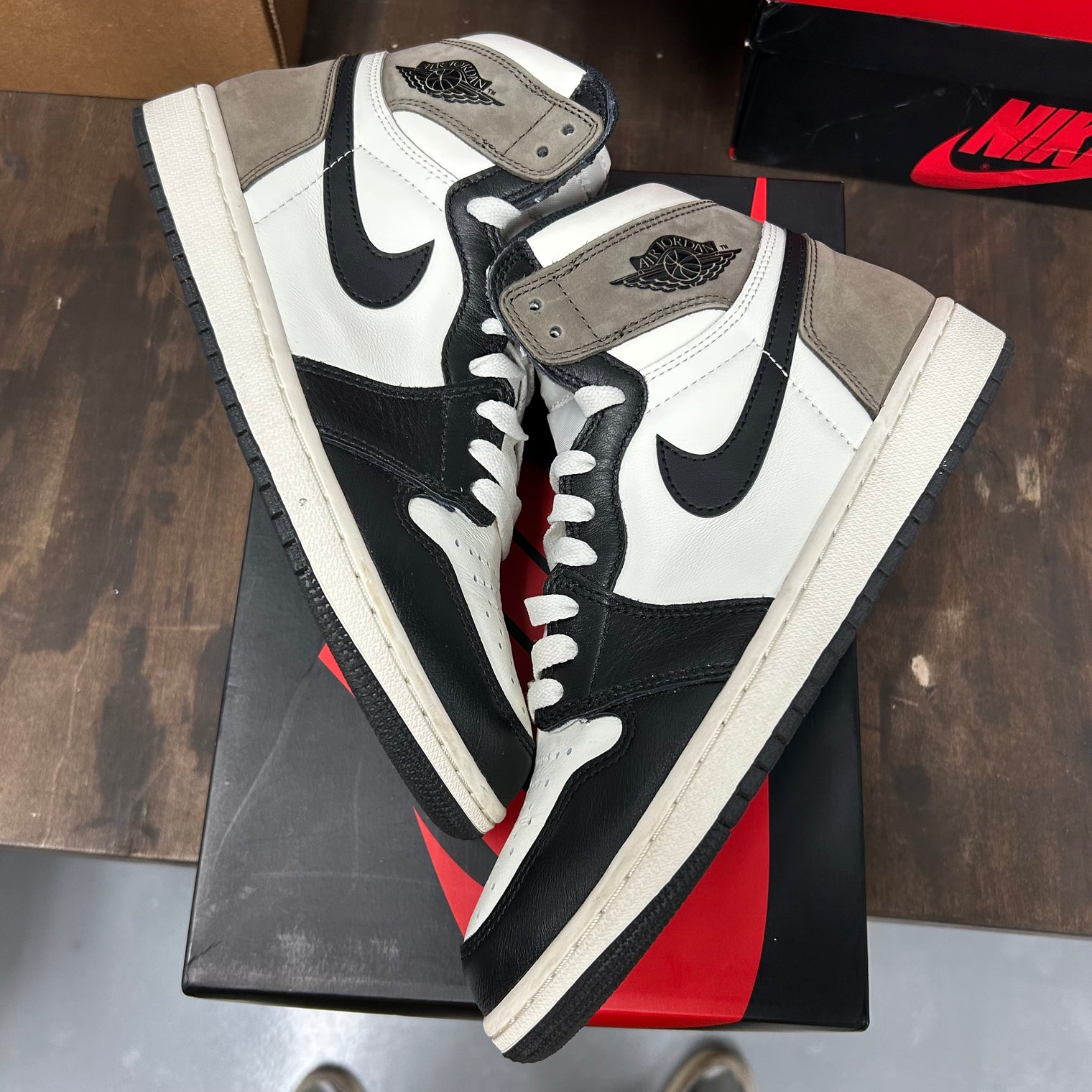 Mocha Jordan 1 High (USED)