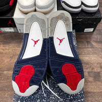 Midnight Navy Jordan 4 (USED)