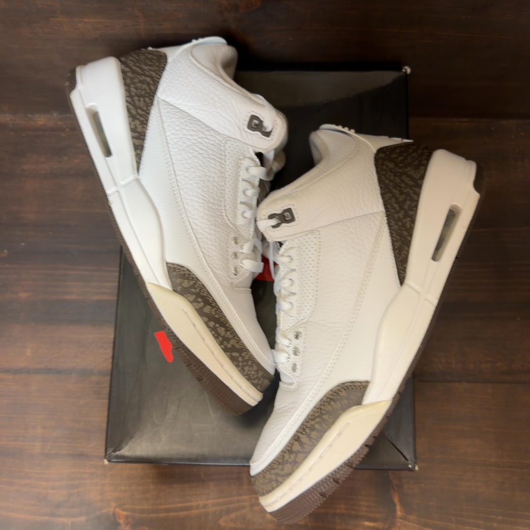 Jordan 3 Retro Mocha (2018) - Image 2