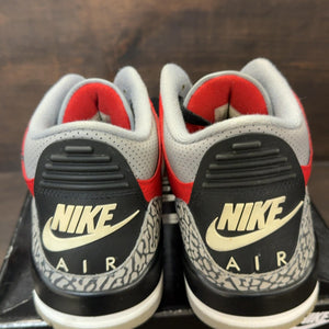 Jordan 3 Retro SE Unite Size 9.5 (Pre-Owned) - Image 4