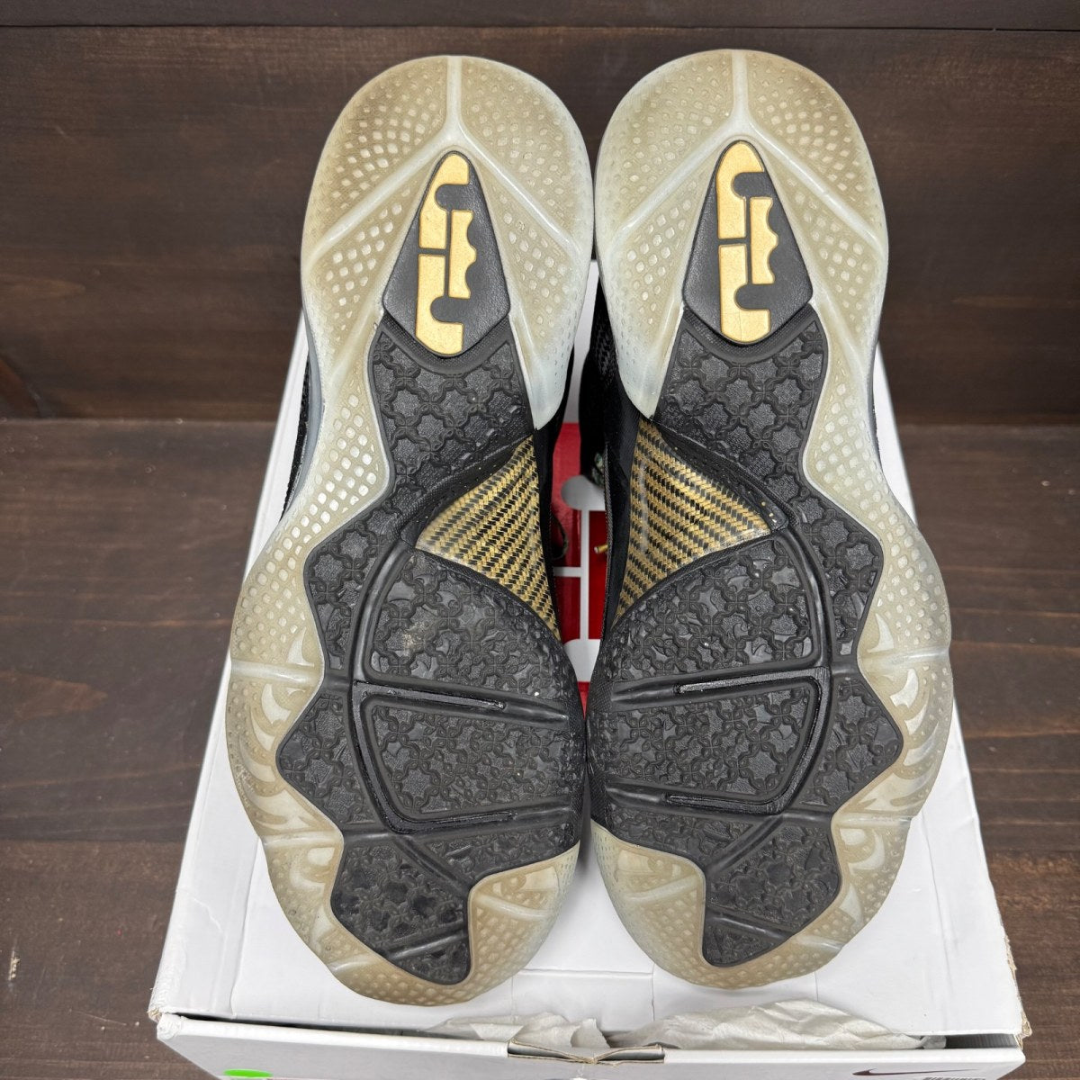 Nike LeBron 9 Watch the Throne (2022) - Image 5