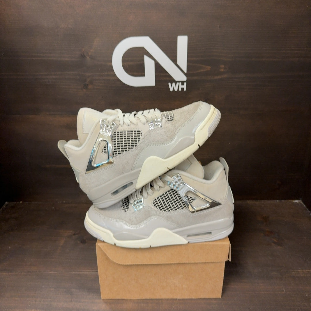 Jordan 4 Retro Frozen Moments (Women's) Size 7.5W (Pre-Owned) - Image 1