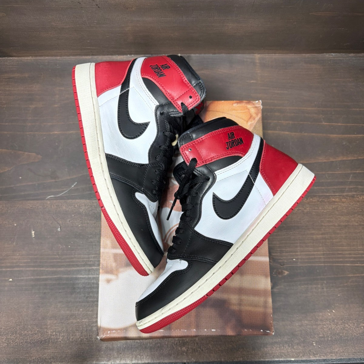 Jordan 1 Retro High OG Black Toe Reimagined Size 10.5 (Pre-Owned) - Image 2