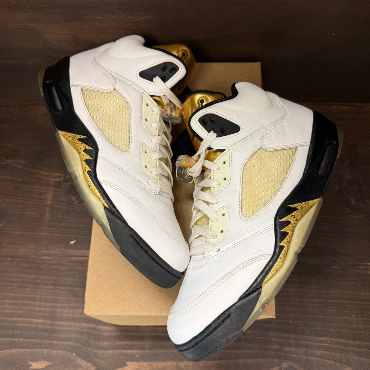 Jordan 5 Retro Olympic (2016) Size 13 (Pre-Owned) - Image 2