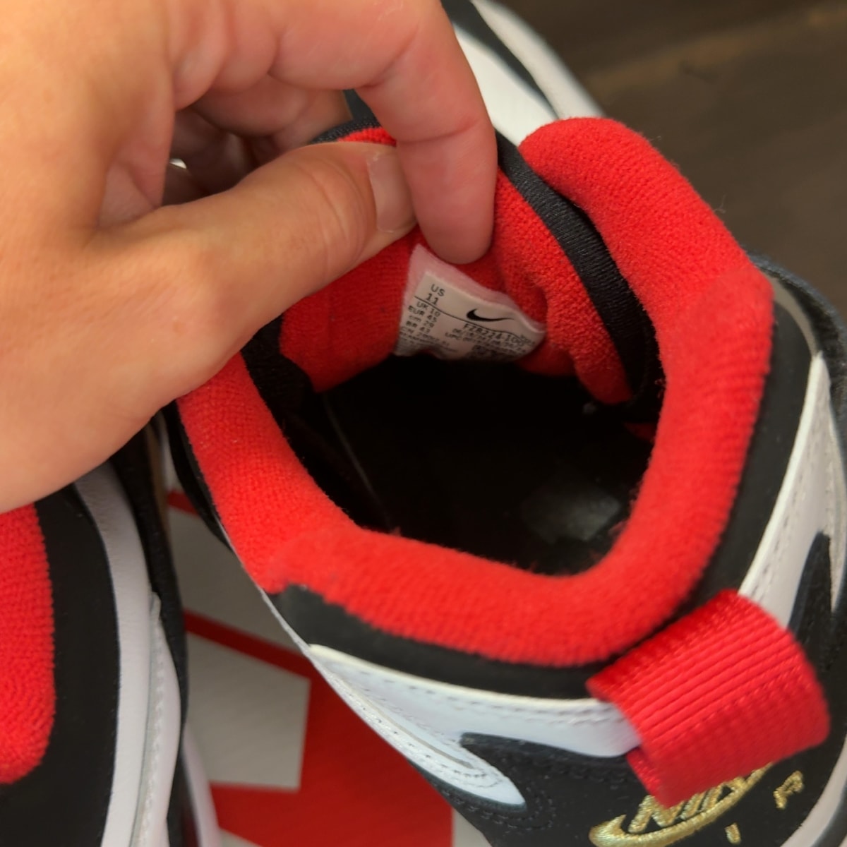 Nike Air Diamond Turf 49ers (2025) - Image 7