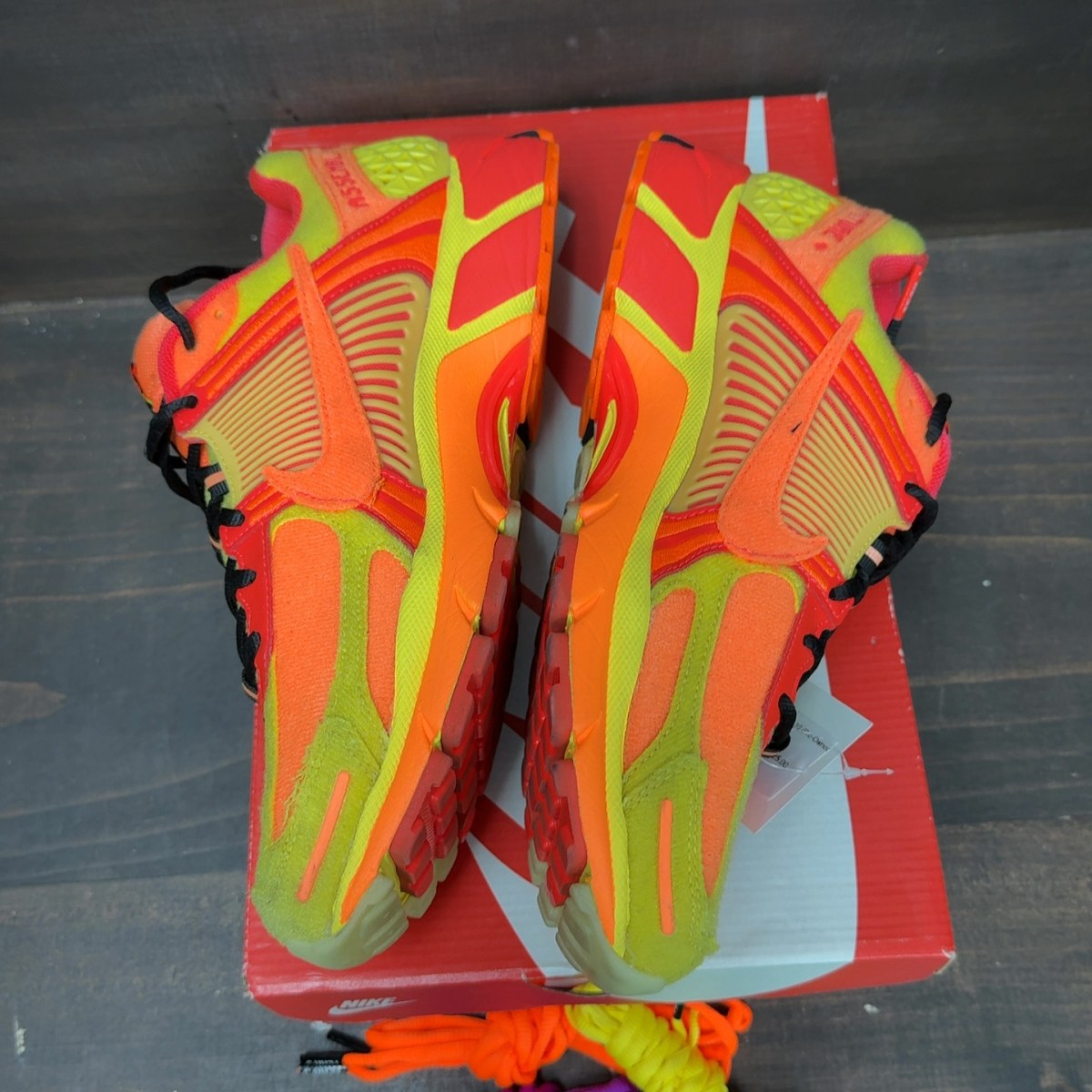 Nike Zoom Vomero 5 Doernbecher Size 10 (Pre-Owned) - Image 4