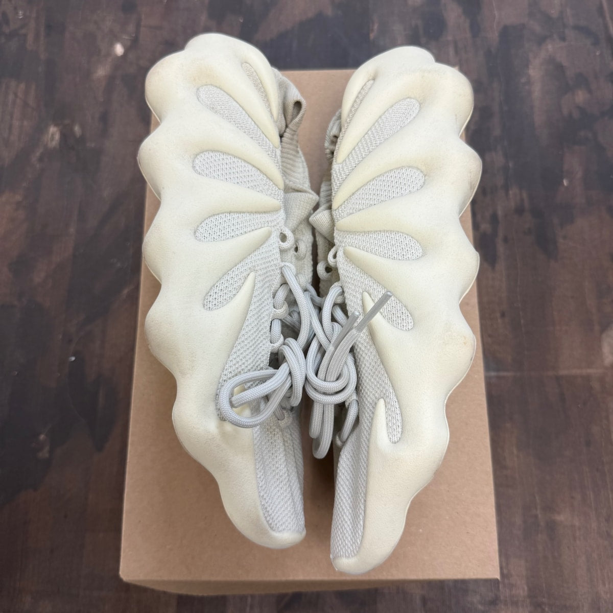 adidas Yeezy 450 Cloud White Size 11 (Pre-Owned) - Image 1