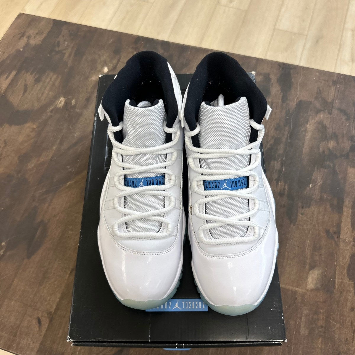 Jordan 11 Retro Legend Blue (2014) - Image 2