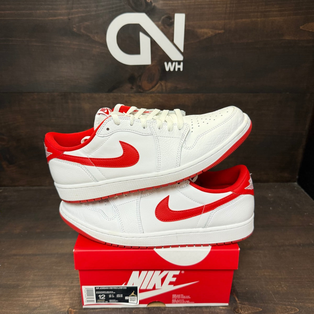 Jordan 1 Retro Low OG University Red - Image 1