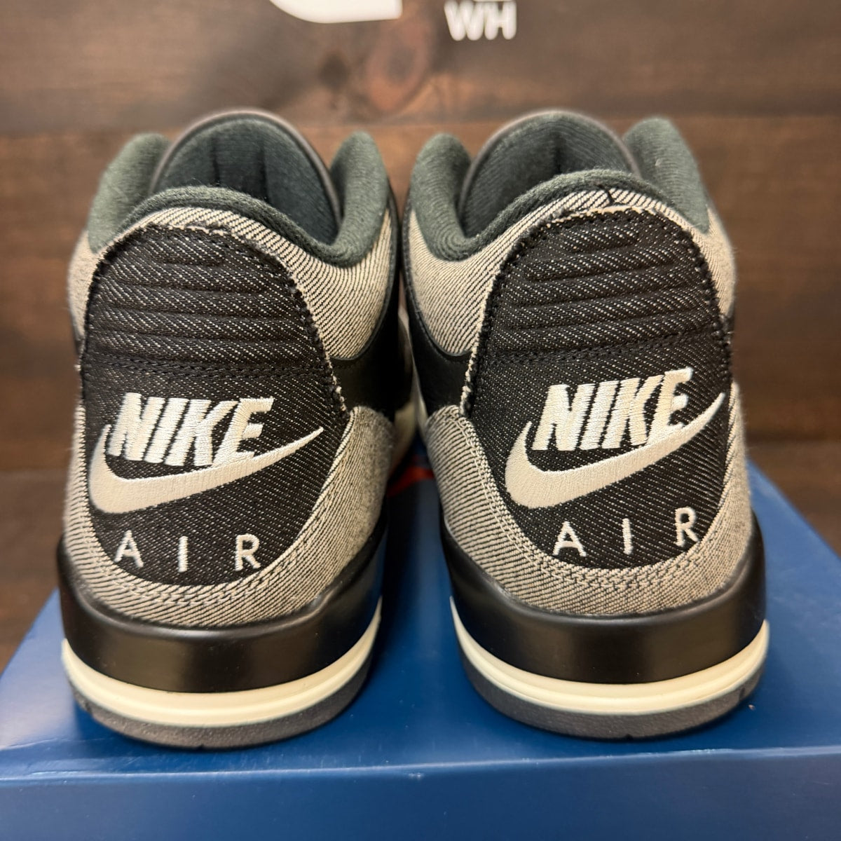 Jordan 3 Retro Levi’s Black - Image 4