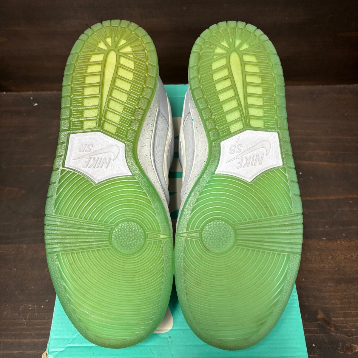 Nike SB Dunk Low Marty McFly Size 9.5 (Pre-Owned) - Image 6