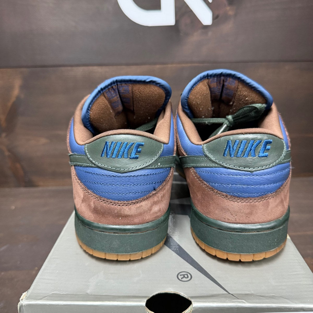 Nike SB Dunk Low Barf - Image 5
