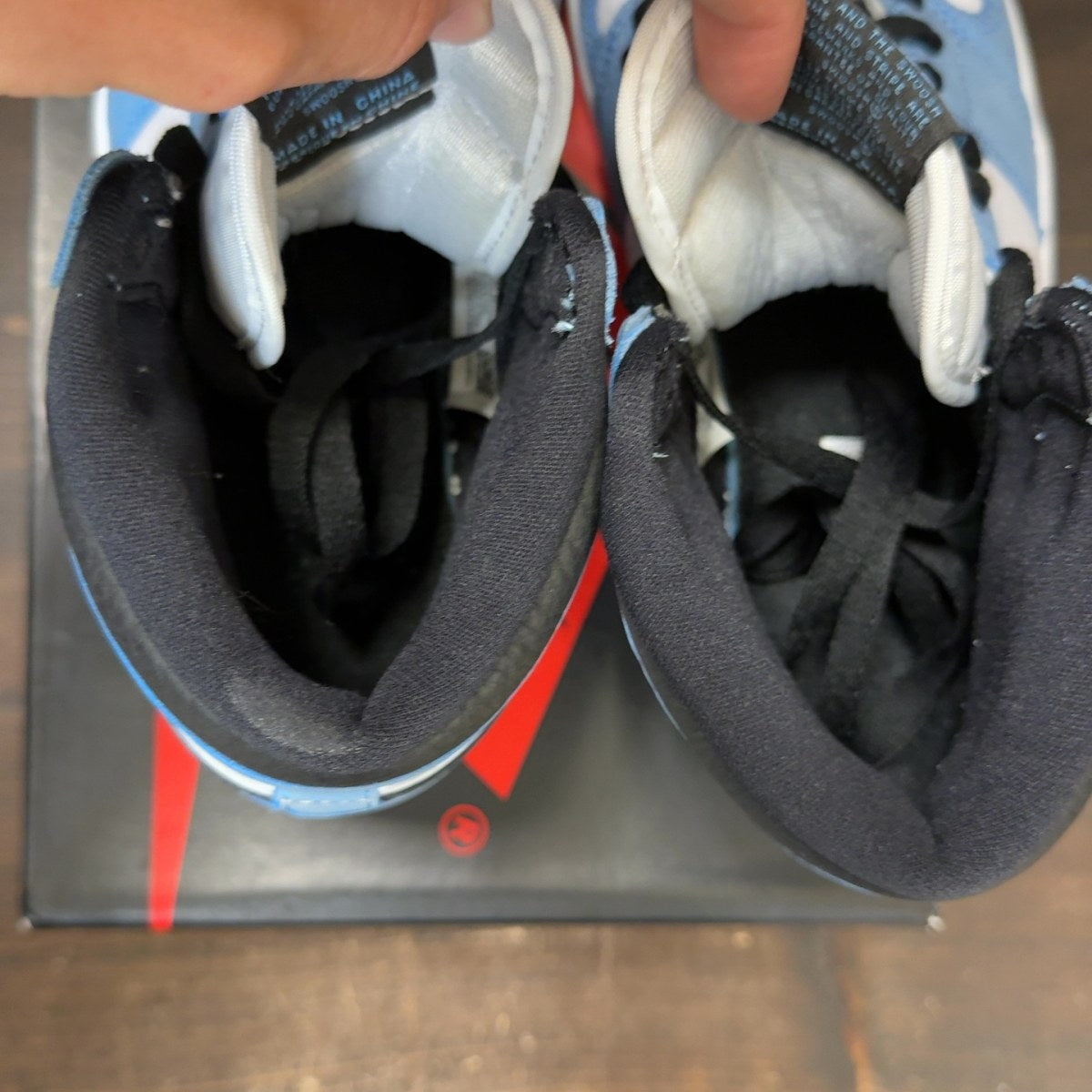 Jordan 1 Retro High OG University Blue - Image 6