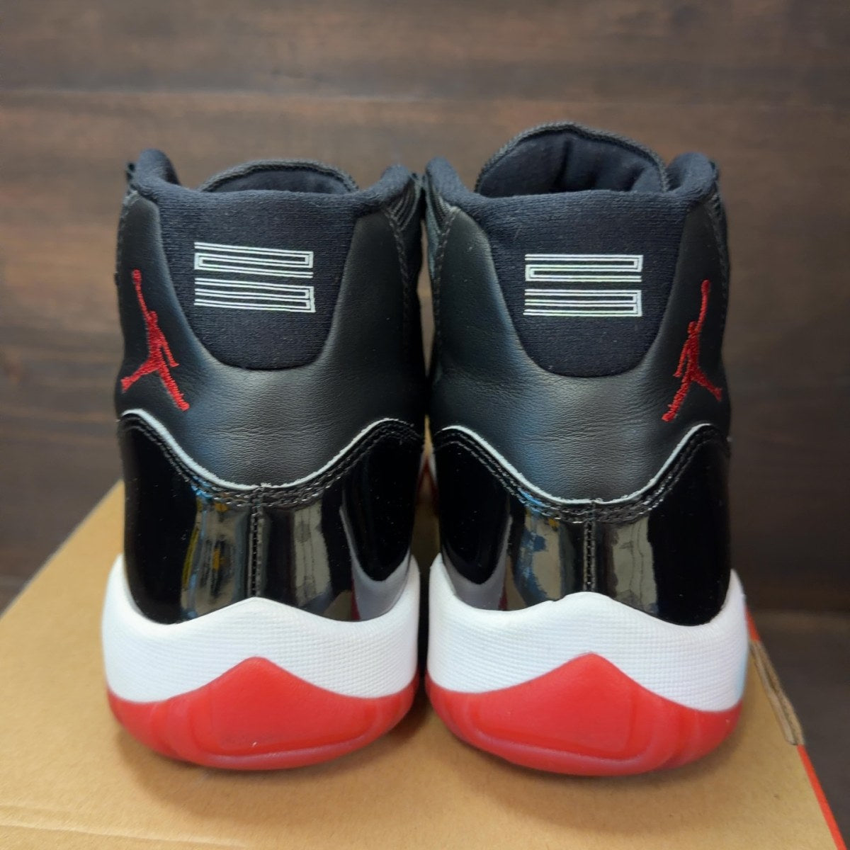Jordan 11 Retro Playoffs Bred (2019) - Image 4