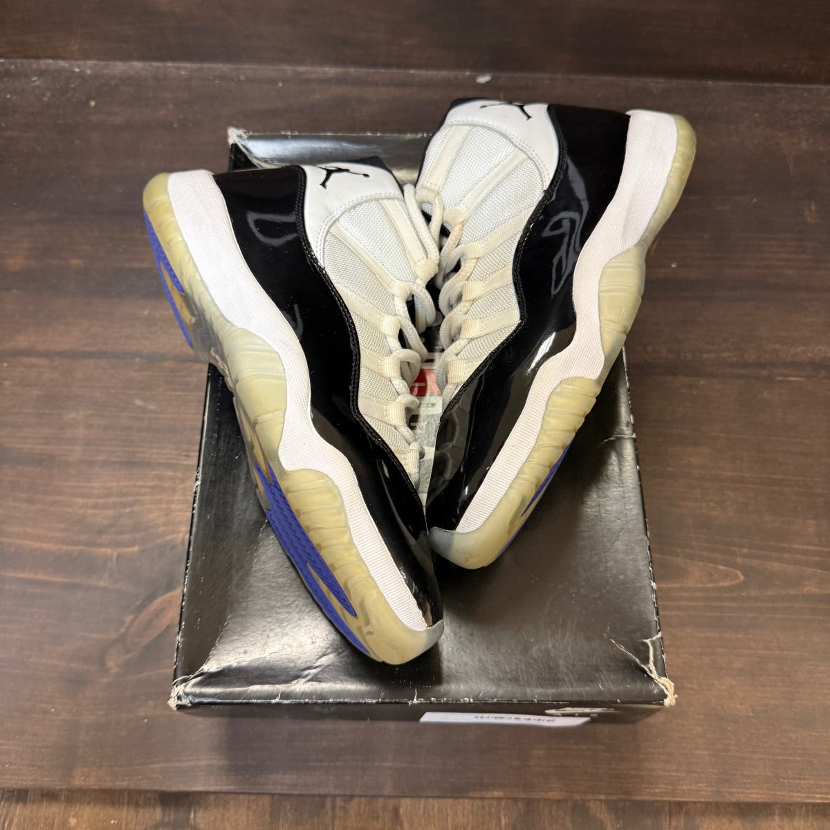Jordan 11 Retro Concord (2018) - Image 7