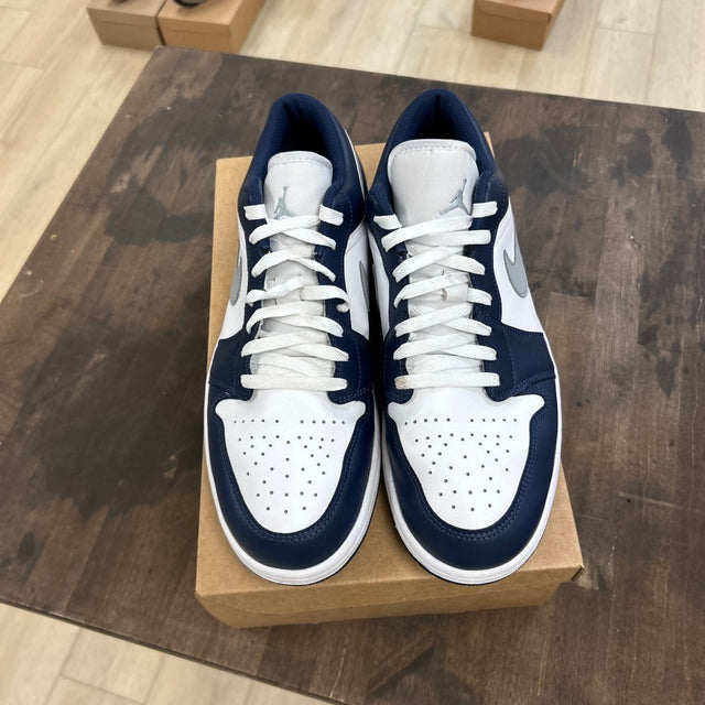 Jordan 1 Low Wolf Grey Midnight Navy Size 12 (Pre-Owned) - Image 2