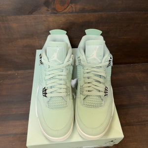 Jordan 4 Retro Seafoam Sail (Women's) Size 10.5W (Pre-Owned)