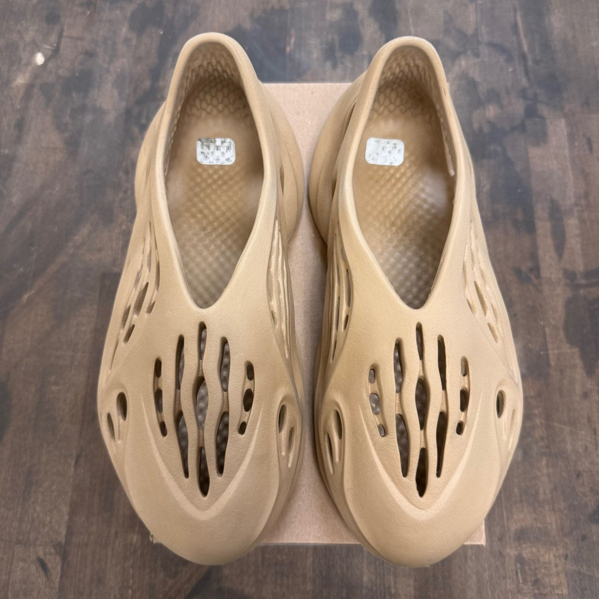 adidas Yeezy Foam RNNR Ochre - Image 2