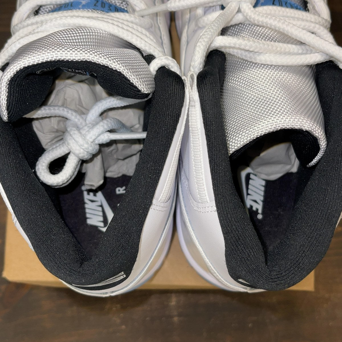 Jordan 11 Retro Legend Blue (2024) Size 10 - Image 6