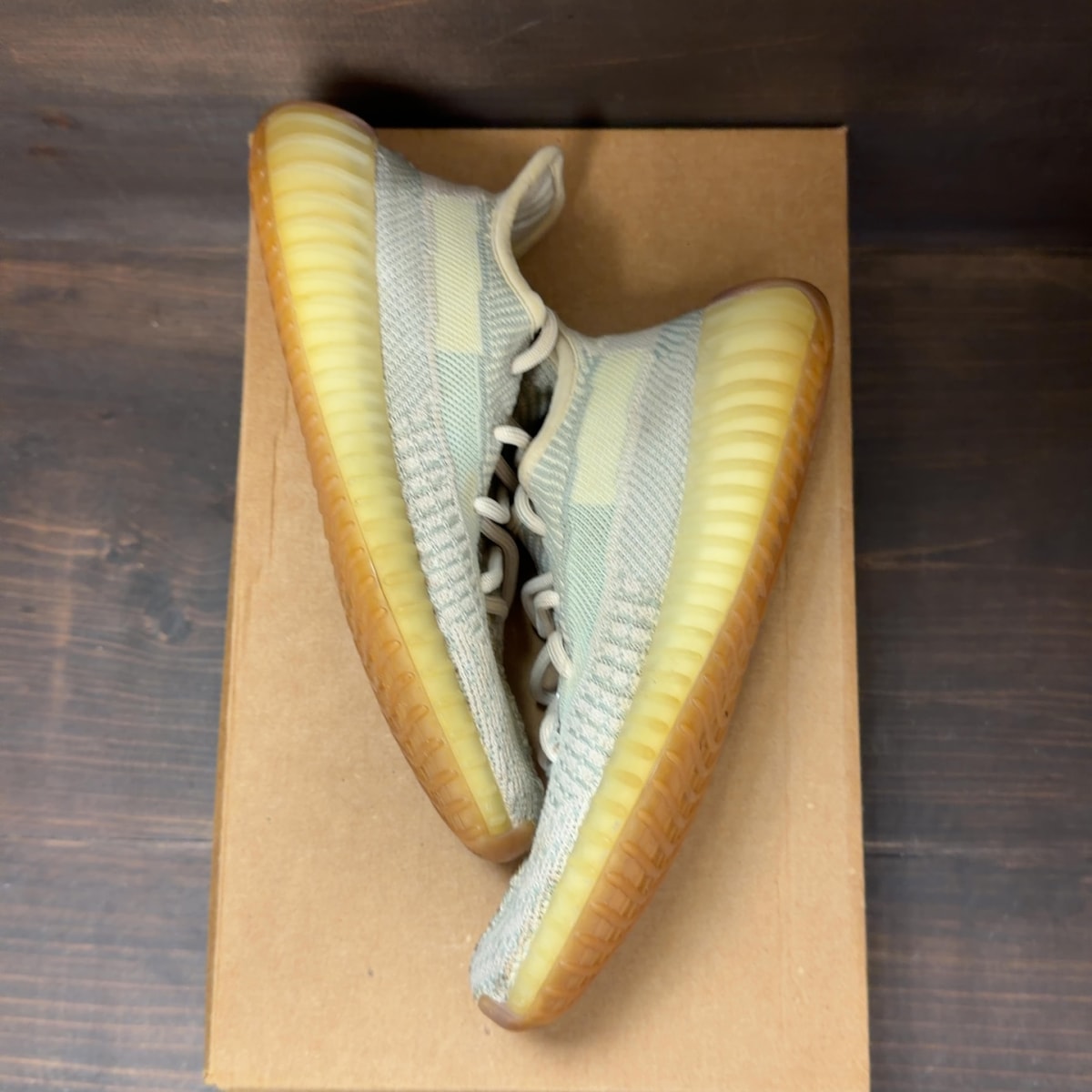 adidas Yeezy Boost 350 V2 Citrin (Non-Reflective) Size 4 (Pre-Owned) - Image 2