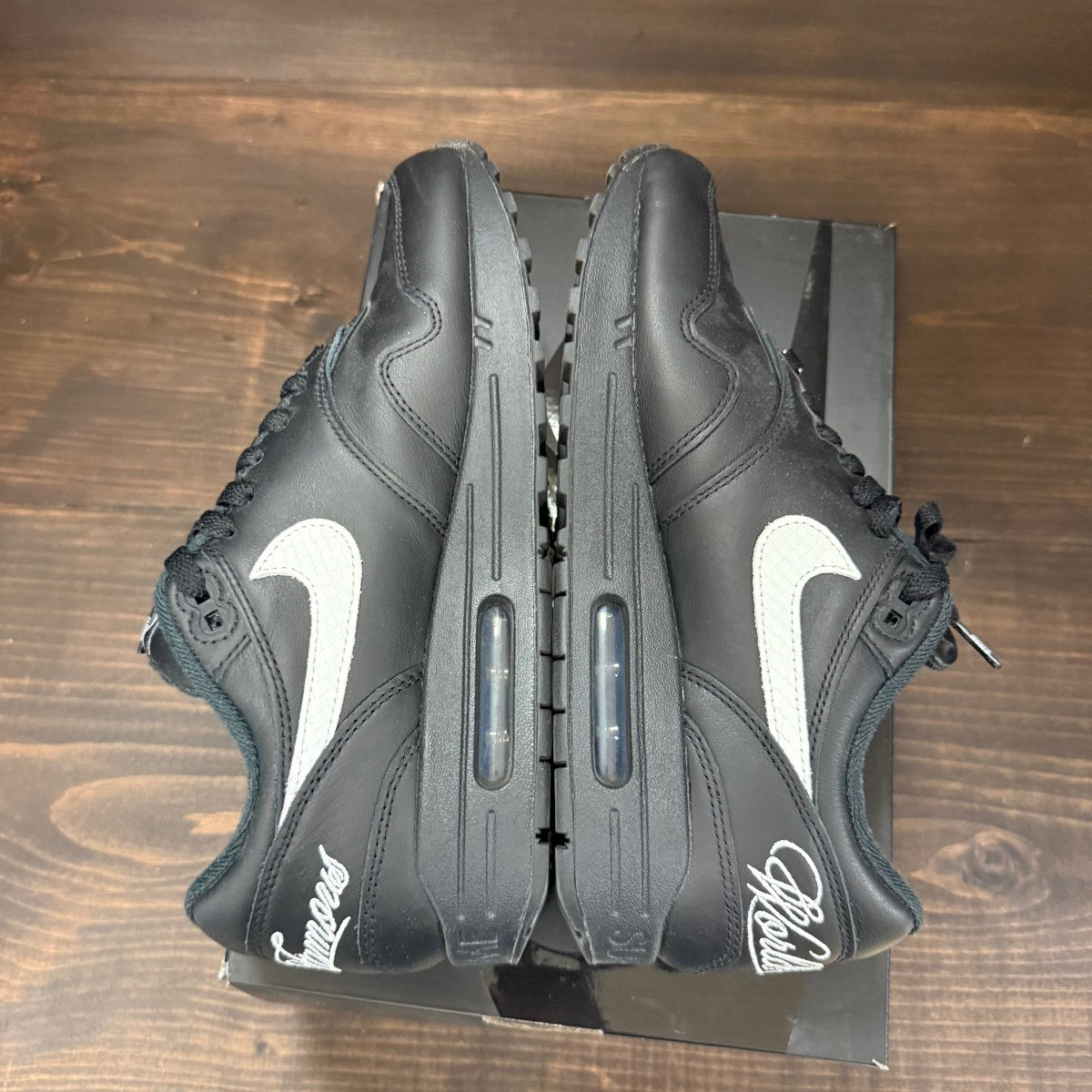 Nike Air Max 1 '87 SP Supreme Black White - Image 6