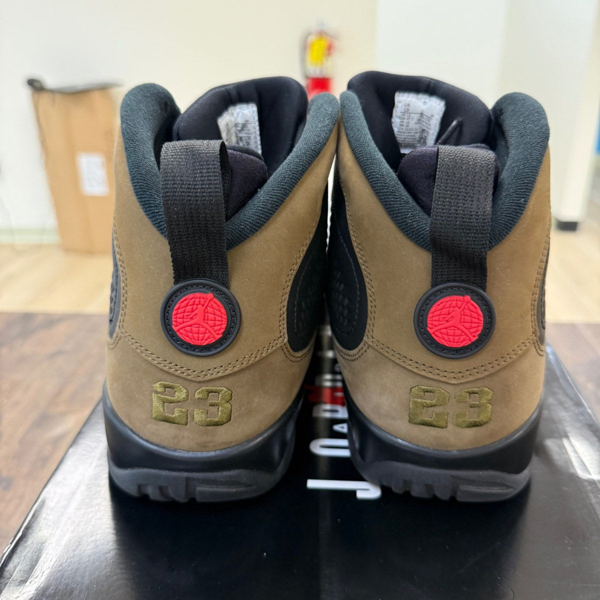 Jordan 9 Retro Olive (2024) - Image 3