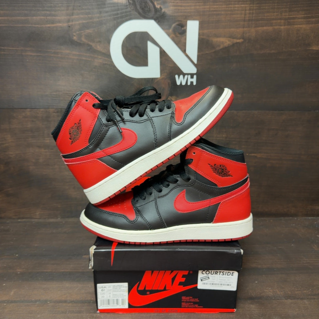 Jordan 1 Retro Bred Banned (2016) (GS) Size 6.5Y (Pre-Owned)