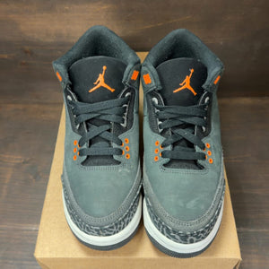Jordan 3 Retro Fear Pack (2023) (GS) Size 6.5Y (Pre-Owned) - tag