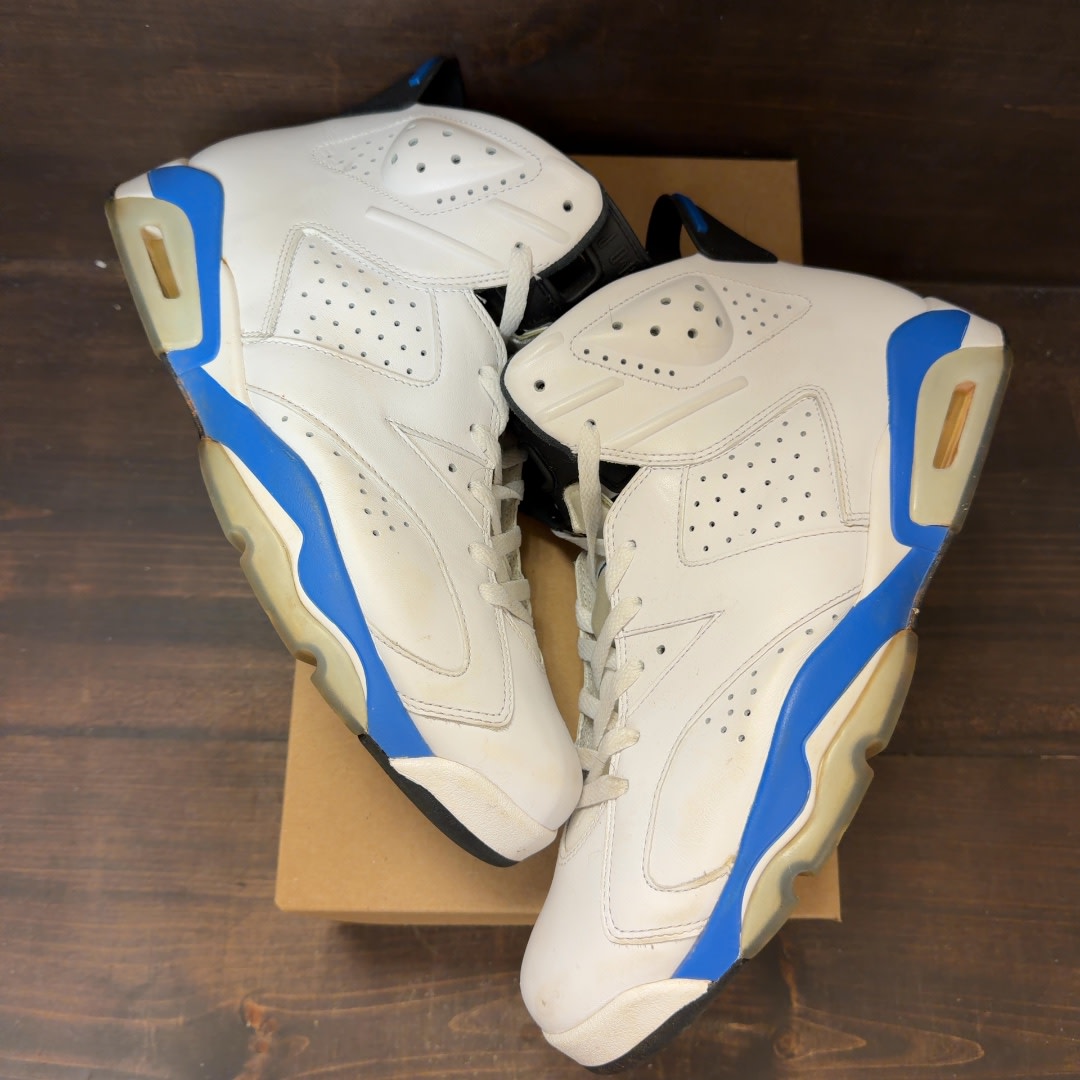 Jordan 6 Retro Sport Blue (2014) Size 13 (Pre-Owned) - Image 2