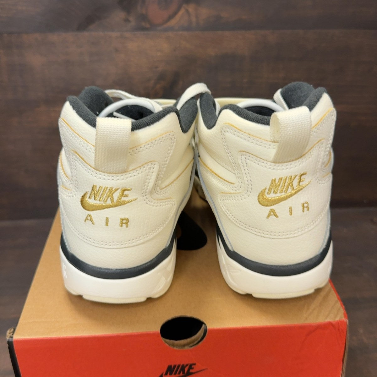 Nike Air Diamond Turf Must Be the Money - Image 4