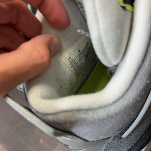 Jordan 4 Retro SE 95 Neon Size 9.5 (Pre-Owned) - Image 7