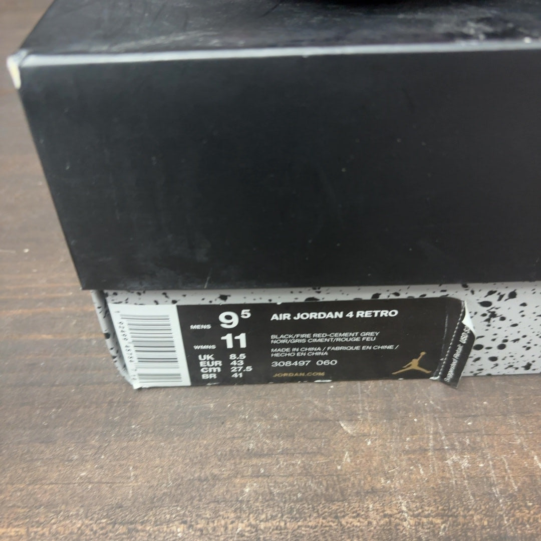 Jordan 4 Retro Bred (2019) Size 9.5 (Pre-Owned)