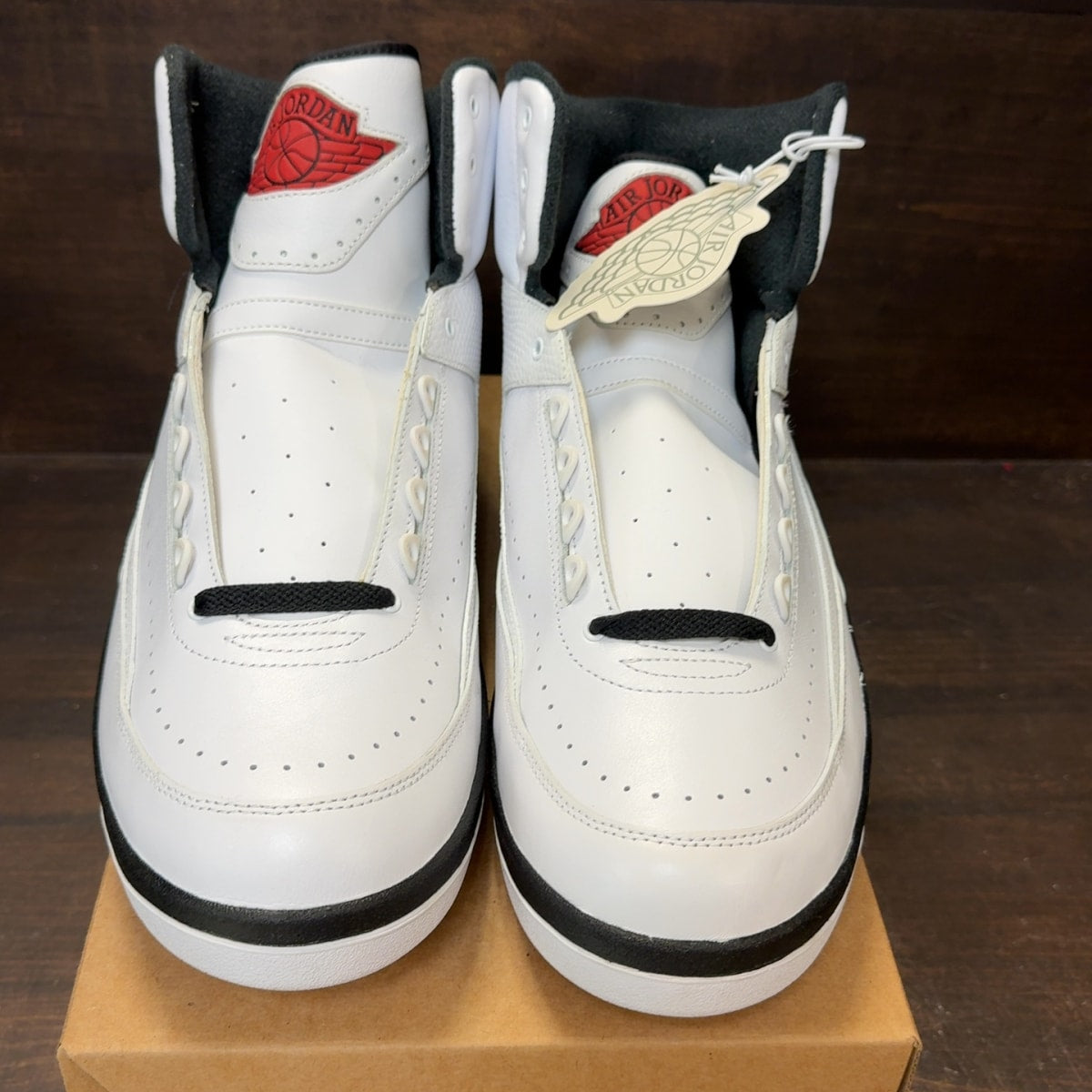 Jordan 2 Retro OG Chicago (2022) Size 15 - Image 3