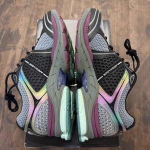 Saucony ProGrid Triumph 4 Winter Solstice Holographic - Image 5