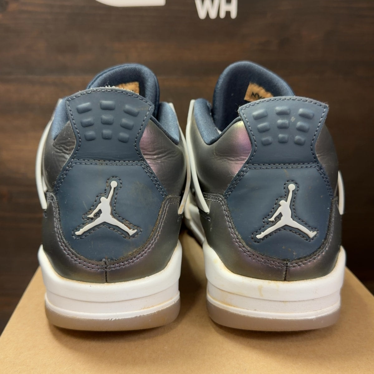 Jordan 4 Retro Monsoon Blue (GS) Size 7Y (Pre-Owned) - Image 4
