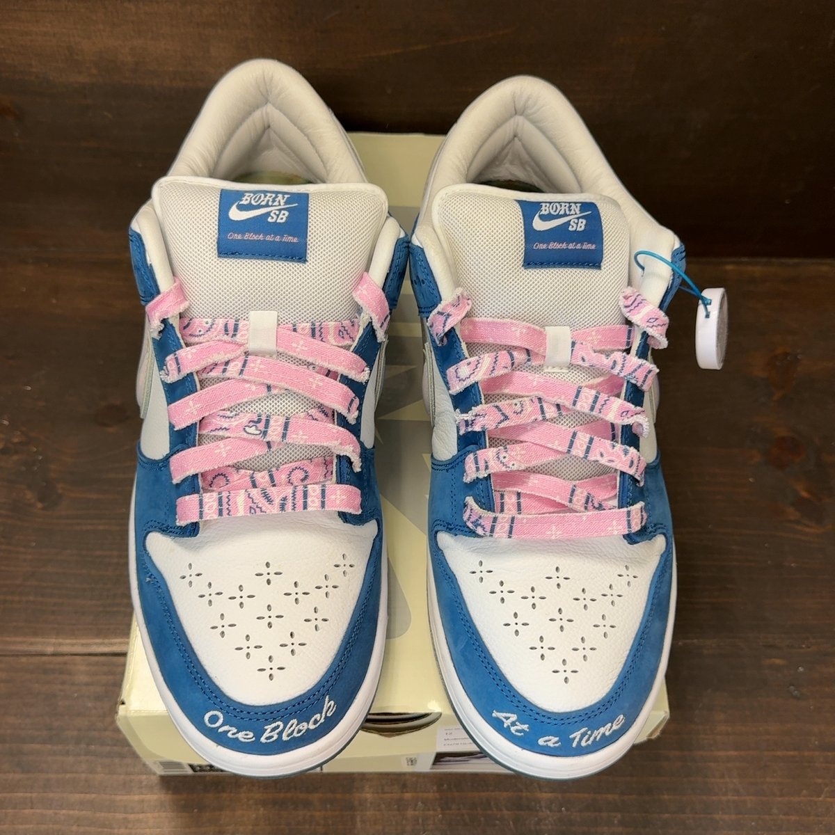 Nike SB Dunk Low Born X Raised One Block At A Time Size 12 (Pre-Owned) - tag