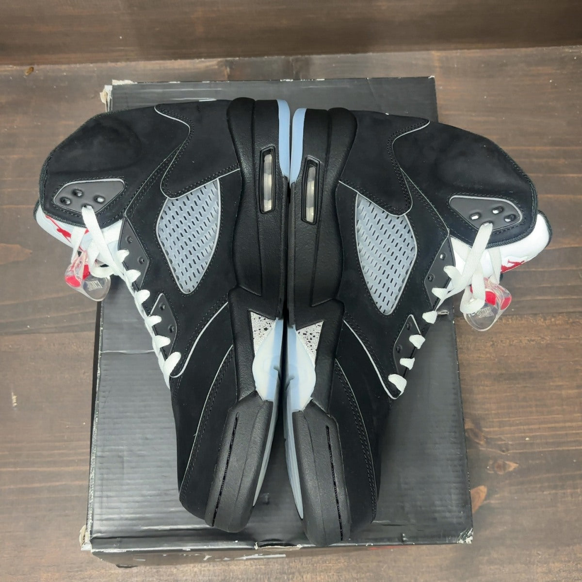 Jordan 5 Retro OG Black Metallic Reimagined - Image 4