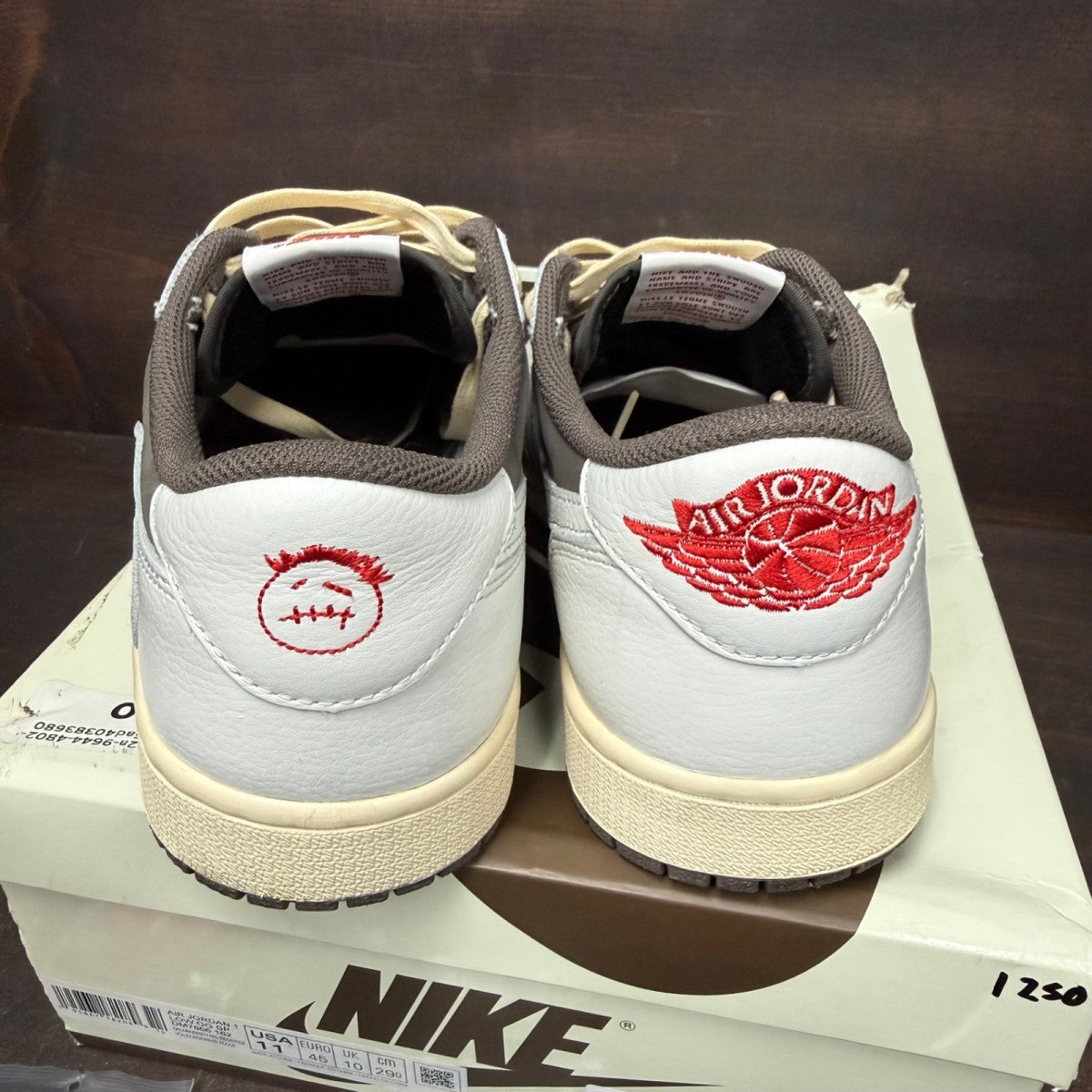 Jordan 1 Retro Low OG SP Travis Scott Reverse Mocha - Image 5