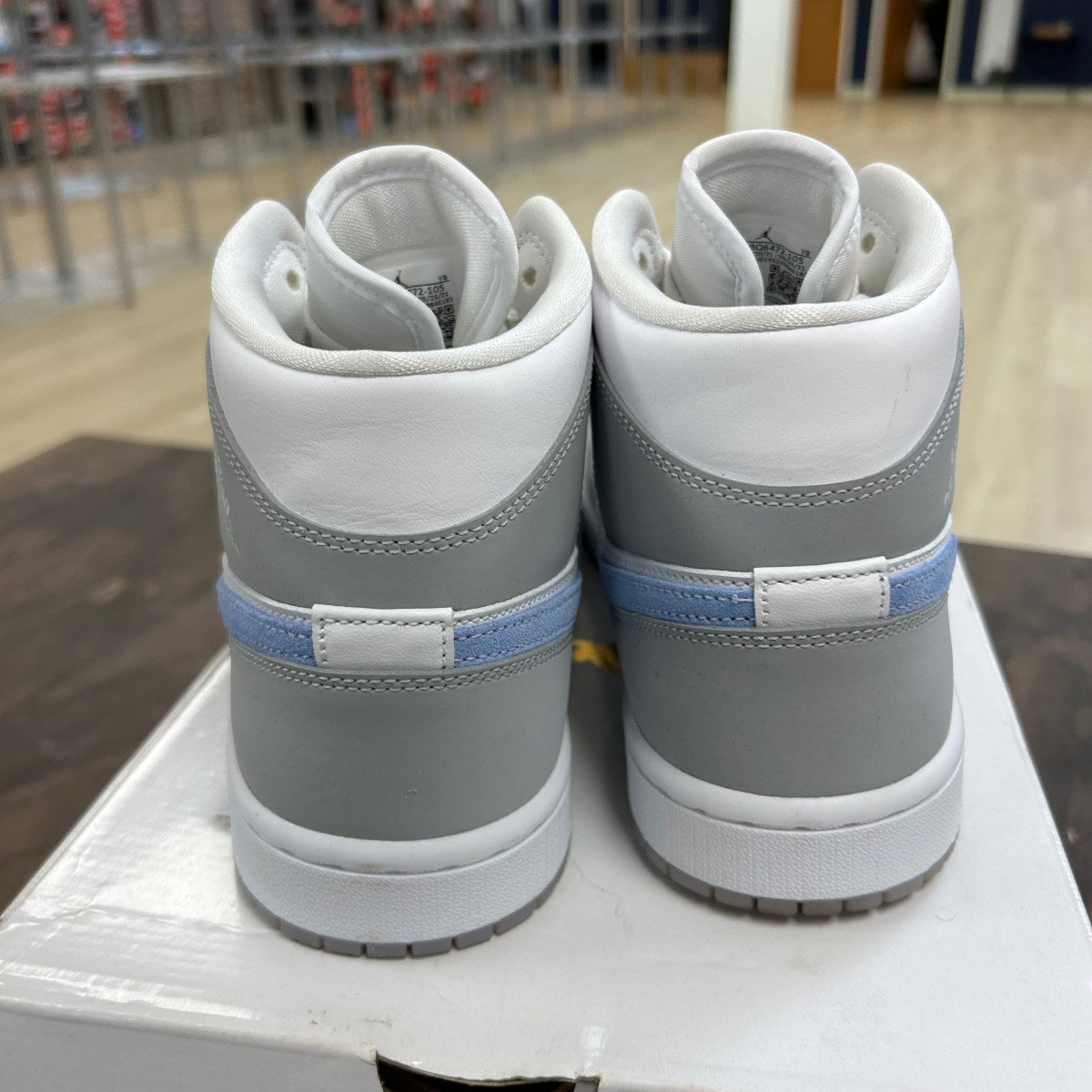 Jordan 1 Mid Wolf Grey Aluminum (Women's) - Image 4