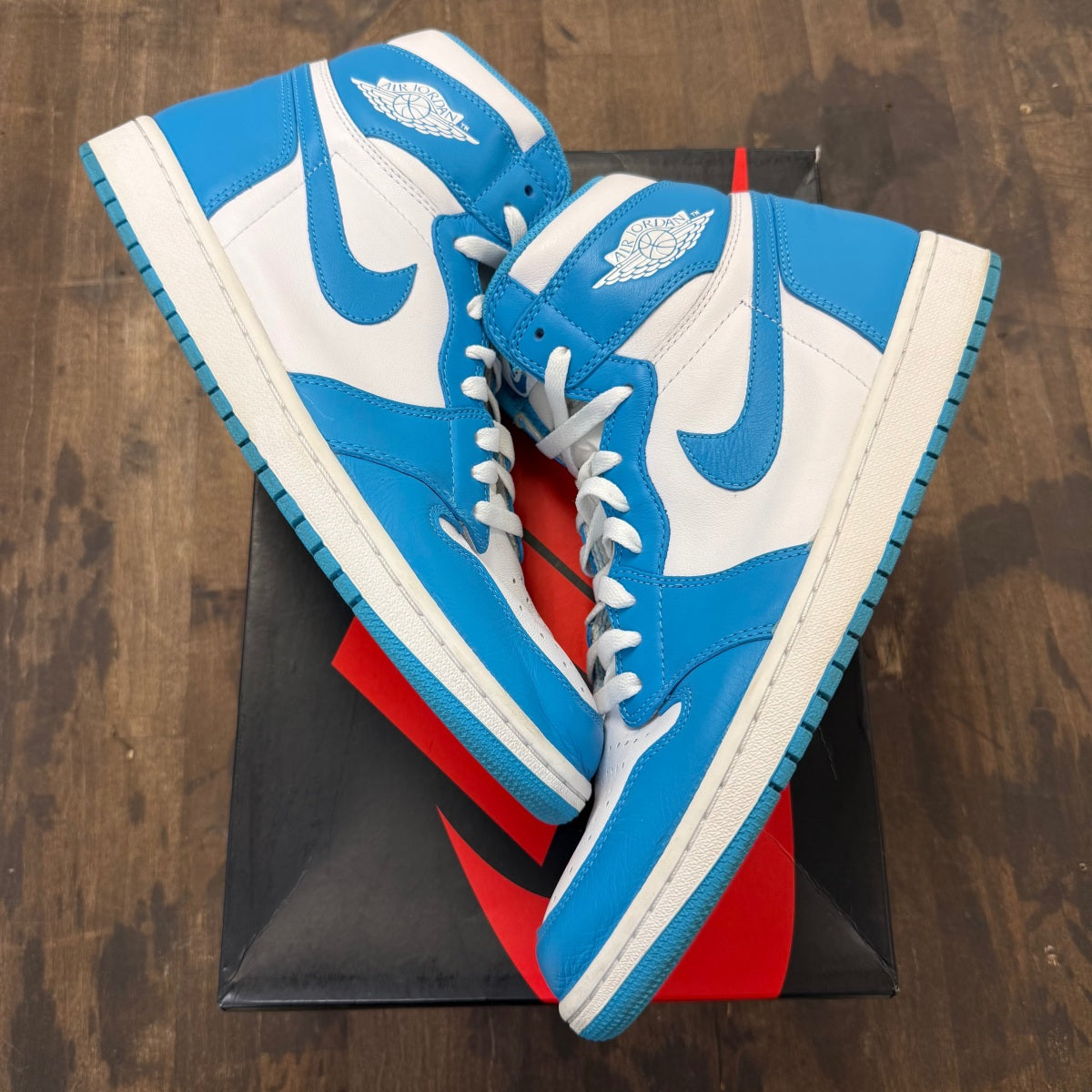 Jordan 1 Retro High OG UNC - Image 1
