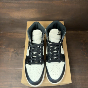 Jordan 1 Retro High Dark Mocha (GS) Size 7Y (Pre-Owned) - Image 3
