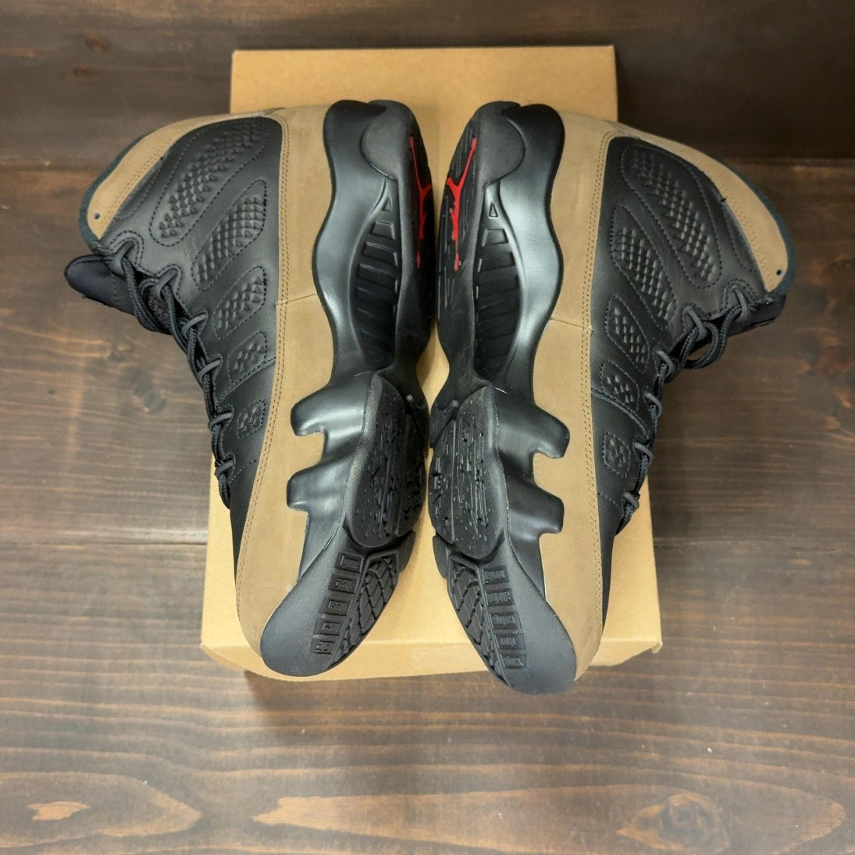 Jordan 9 Retro Olive (2024) Size 9.5 (Pre-Owned) - Image 4