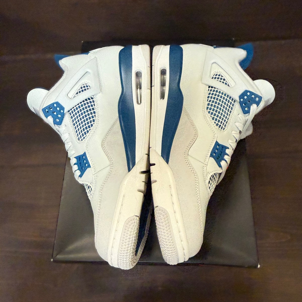 Jordan 4 Retro Military Blue (2024) Size 13 (Pre-Owned) - Image 4