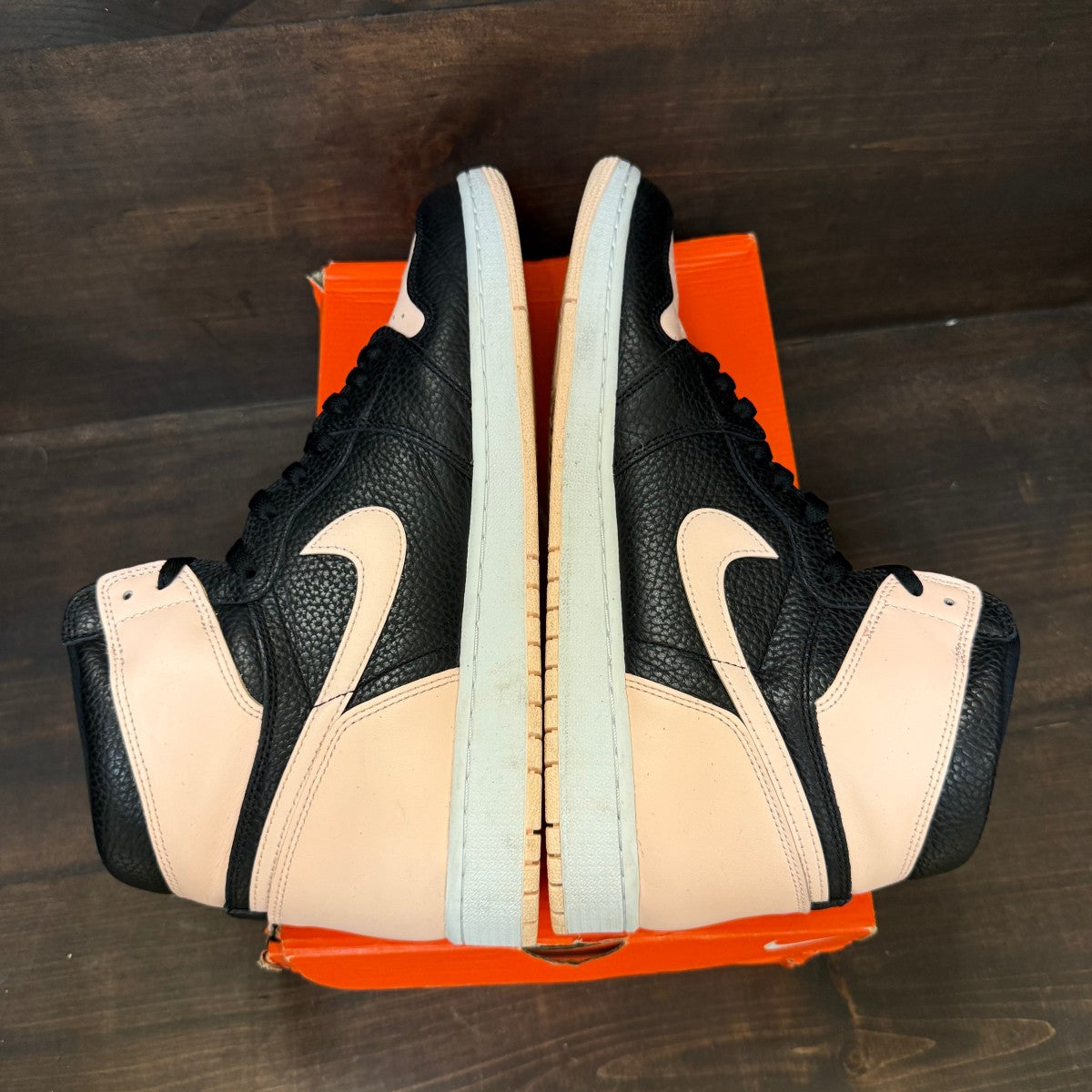 Jordan 1 Retro High Black Crimson Tint Size 11 (Pre-Owned) - Image 4